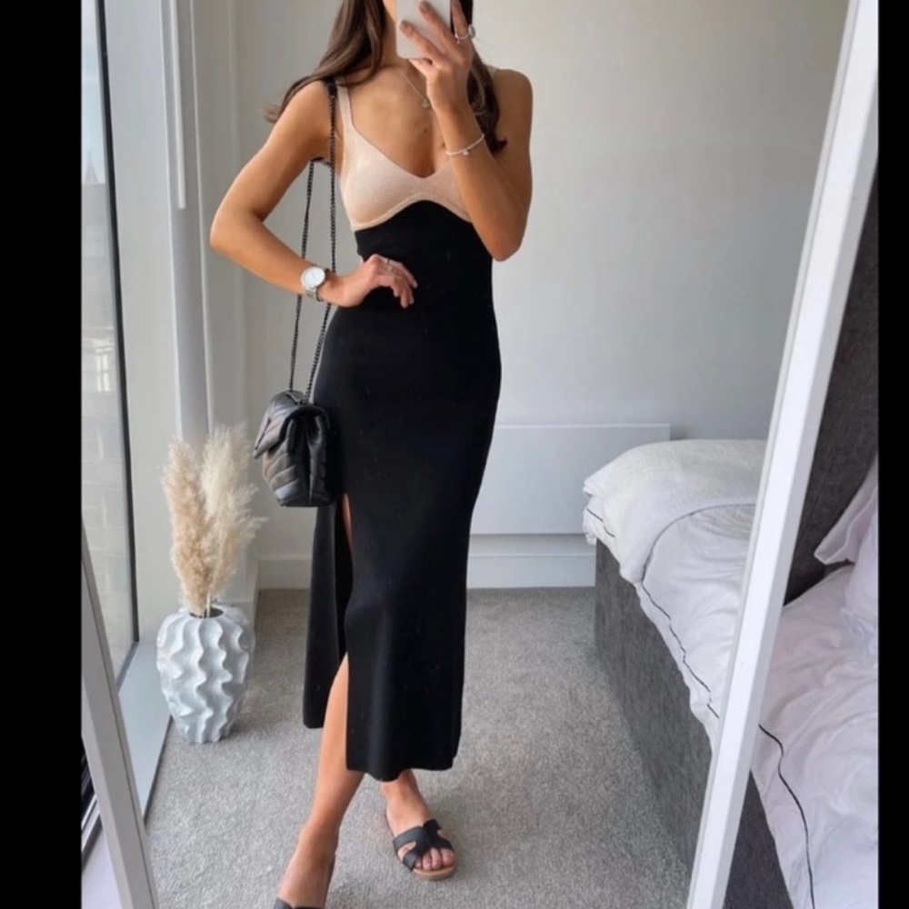 Zara Knit MIDI Dress Black and Cream NWT